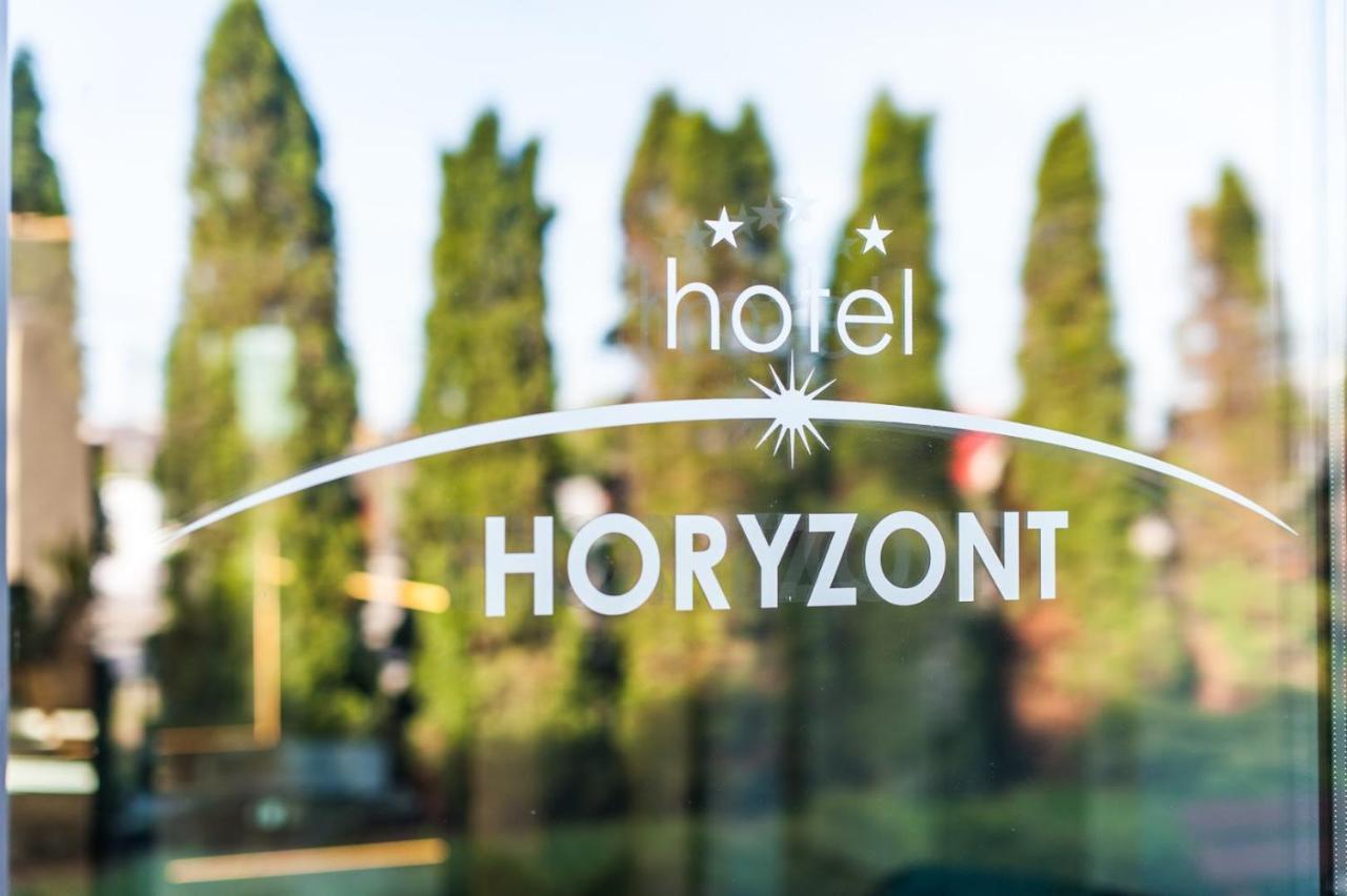 ז'שוב Hotel Horyzont מראה חיצוני תמונה